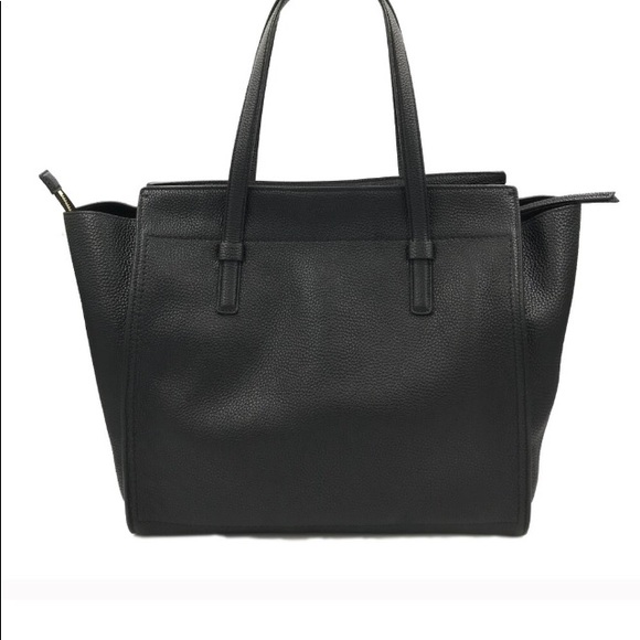 ๐๐ NWT๐HP๐Salvatore Ferragamo Amy Medium!! ๐ - Picture 3 of 8